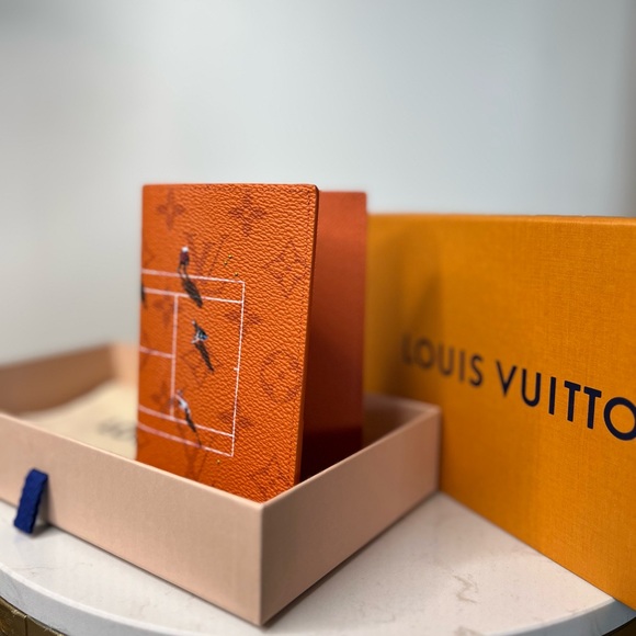 Louis Vuitton Limited Edition Passport Cover /Tennis Lovers Collection Brand New - Picture 2 of 11